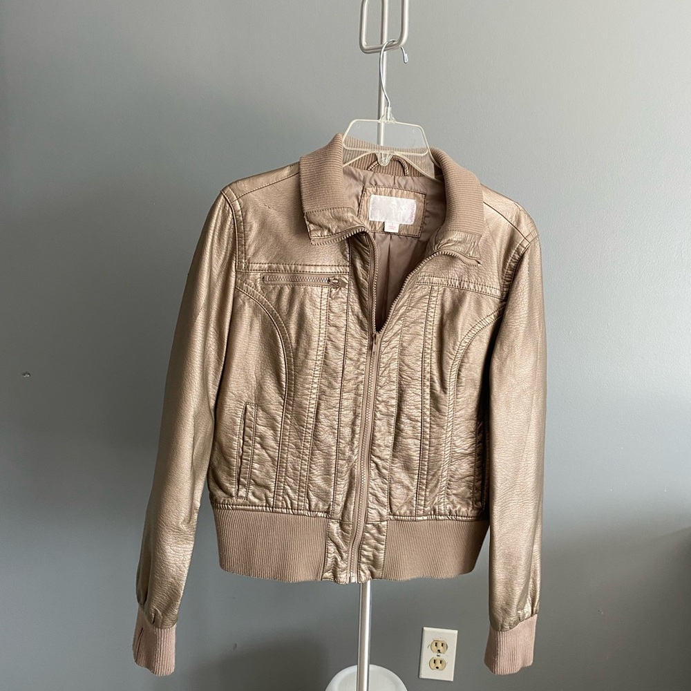 AVIATION STYLE METALLIC LEATHER JACKET